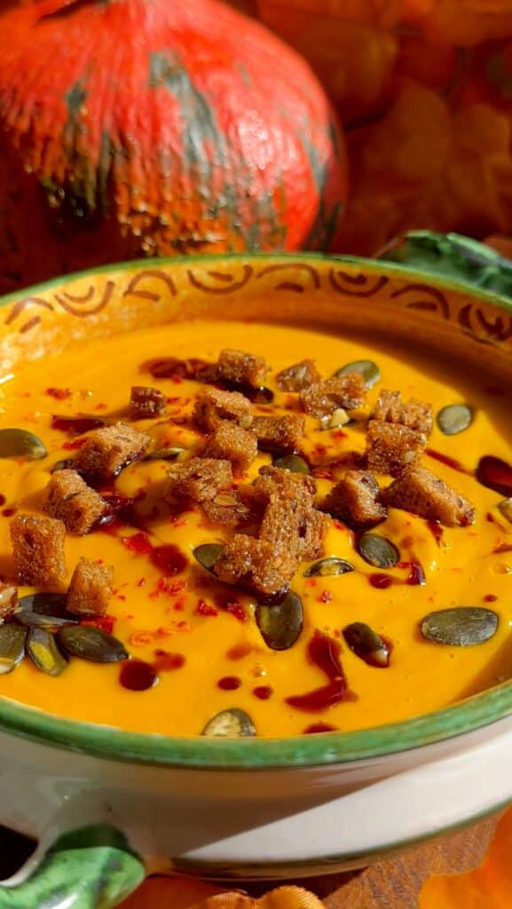 Autumn-Spiced Roasted Pumpkin Soup