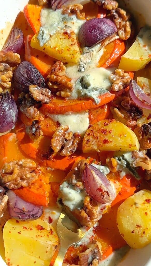 Roasted Pumpkin with Gorgonzola and Walnuts