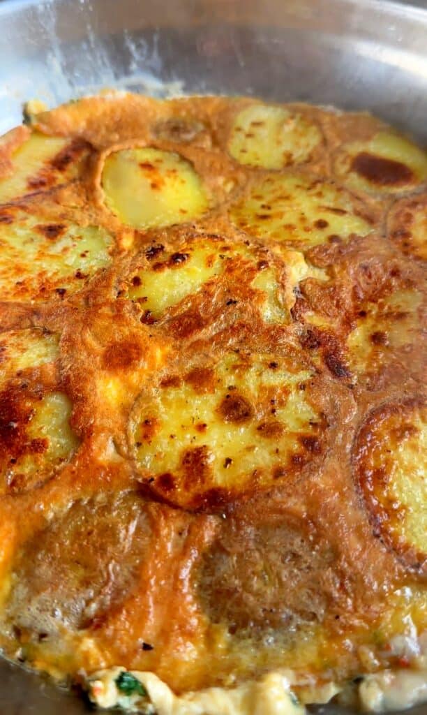 Crispy One Pan Potatoes with Eggs