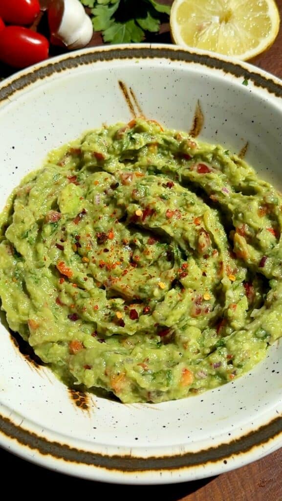 The Best Guacamole Recipe– Fresh, Flavorful, and So Easy!